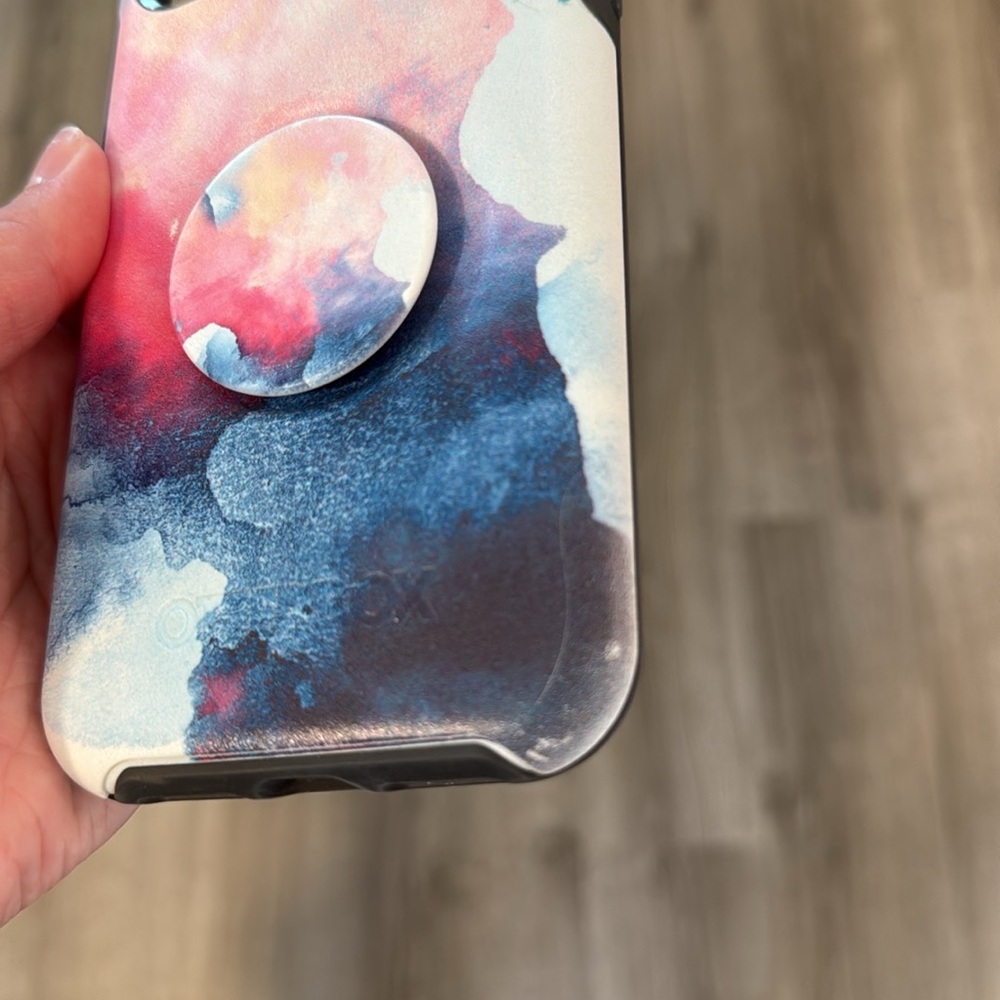 OtterBox Popsocket Case - Picture 2 of 5